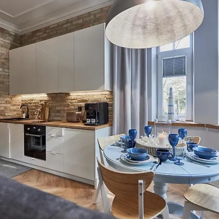 - Bella * Świnoujście